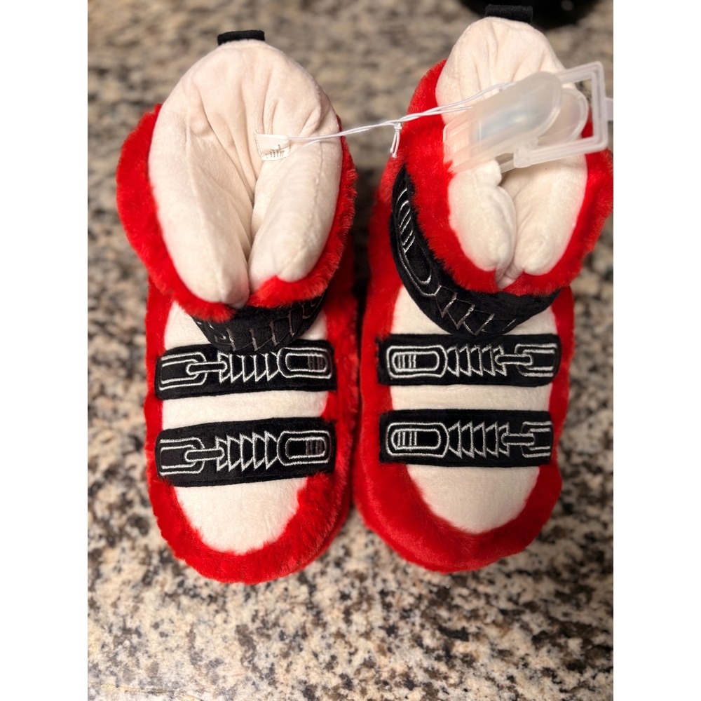 Boys Red White Faux Fur Boot Slippers Space Snow Style Size 13/1